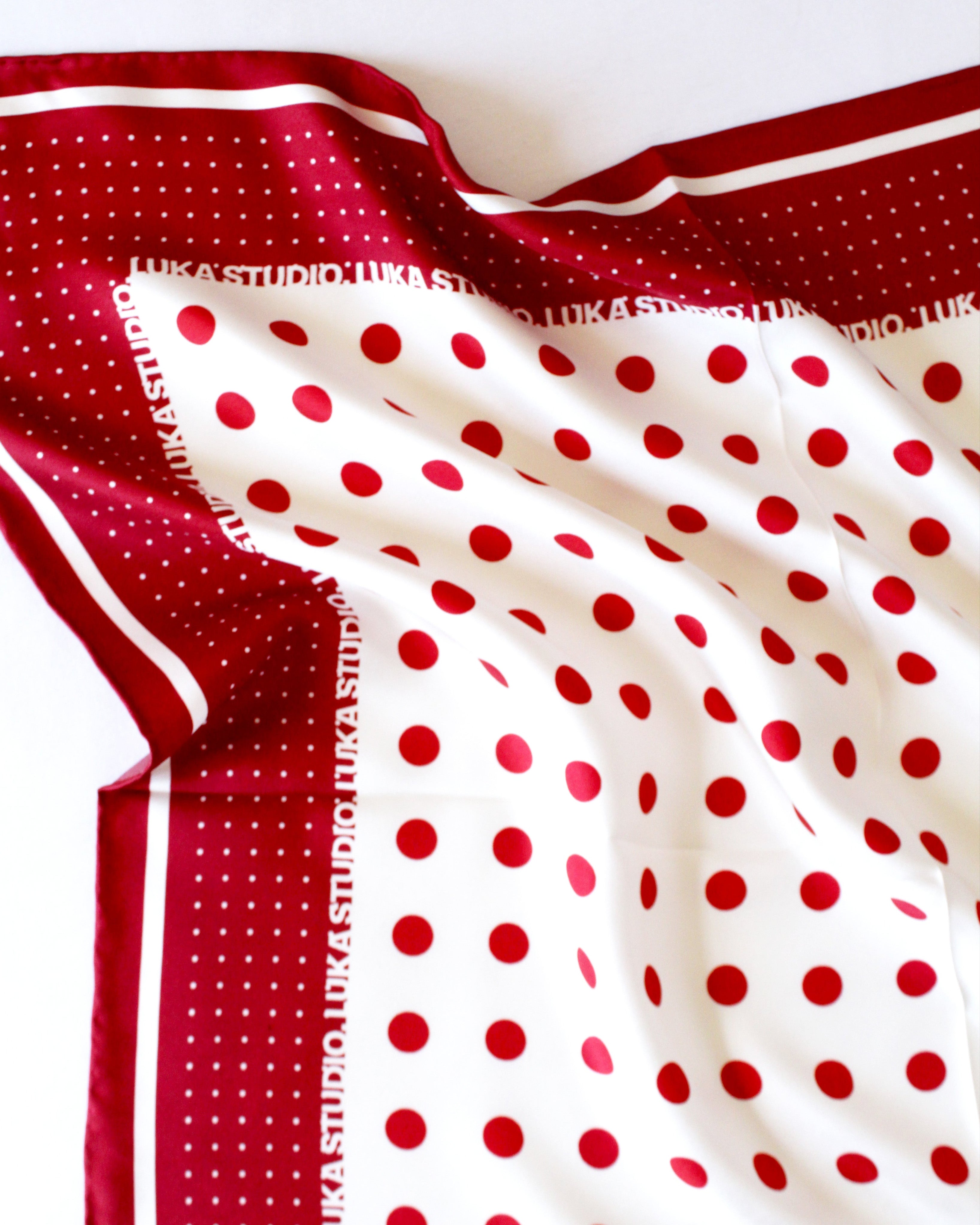 n093 | Lola