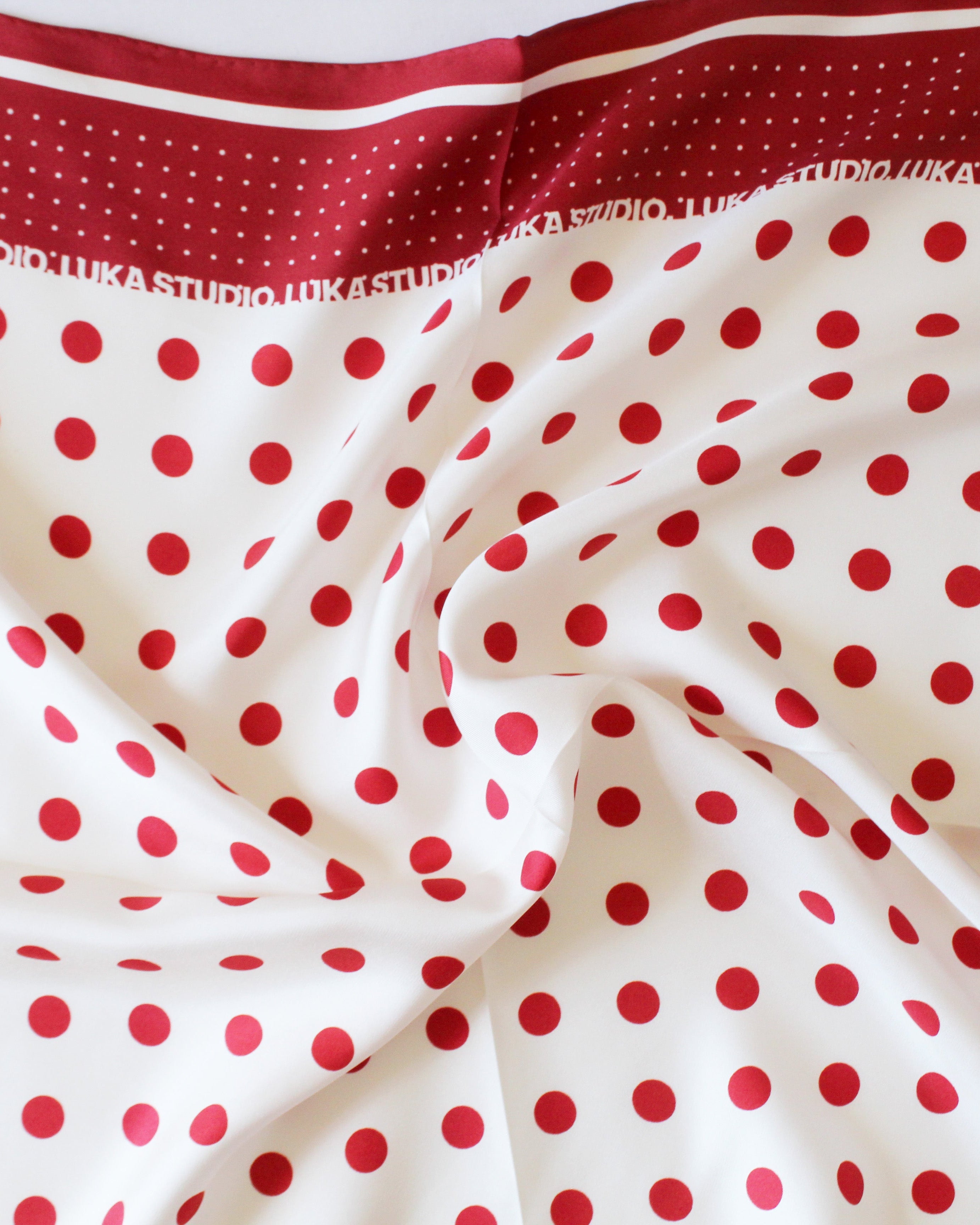 n093 | Lola