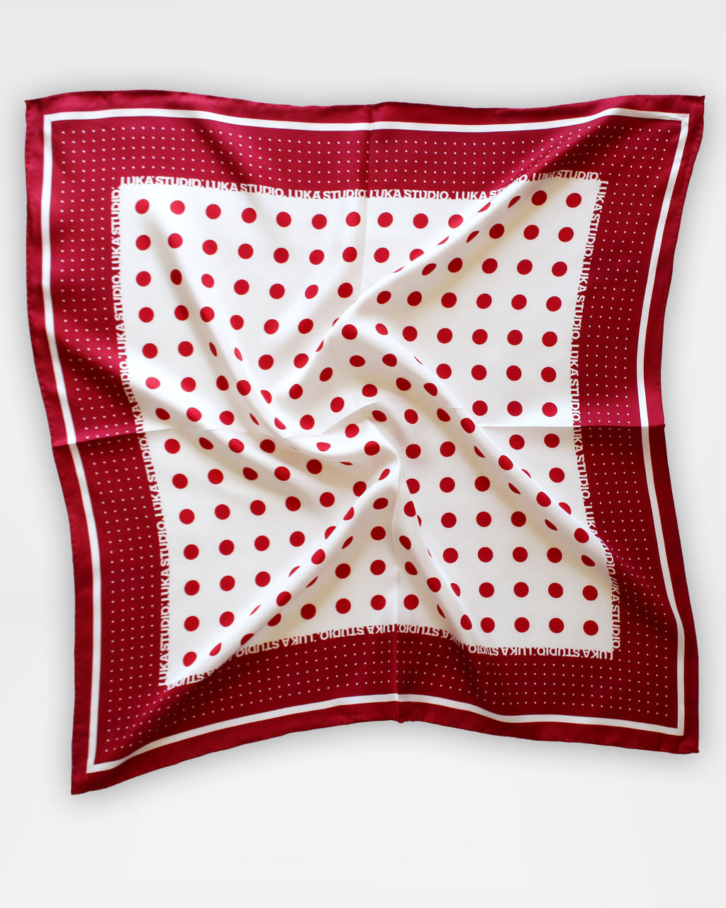 n093 | Lola